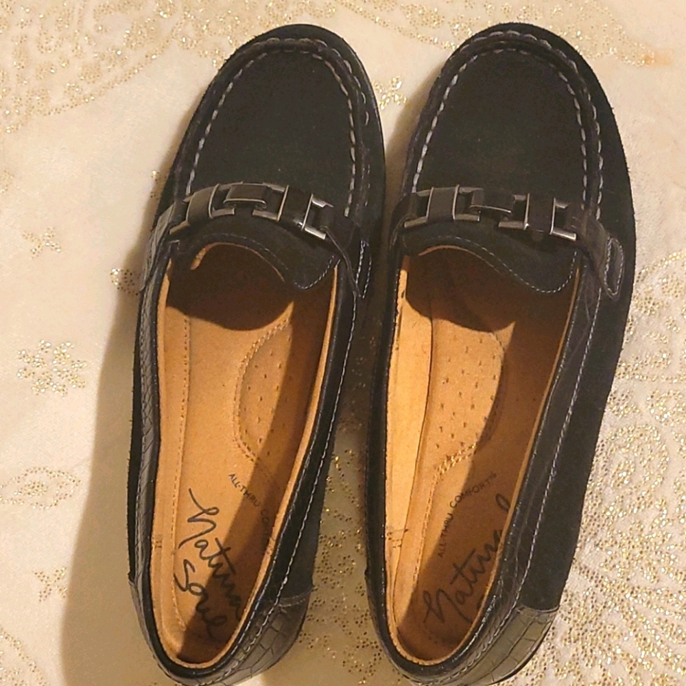 Natutal Soul Black Loafers